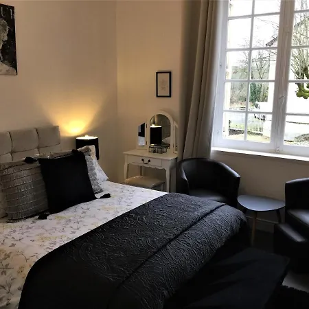 Bed & Breakfast Vue Du Chateau D'excideuil En