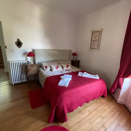 Bed and breakfast Vue Du Chateau D'excideuil En 3*