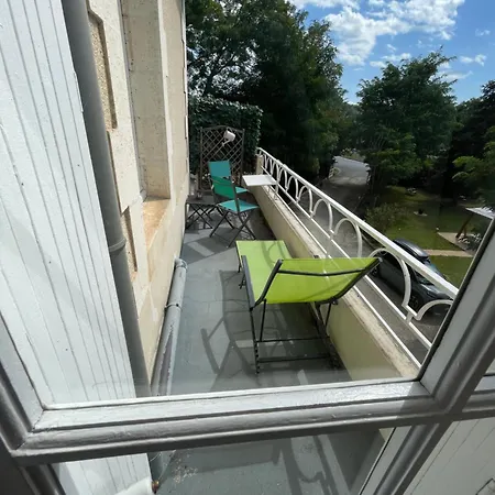 Vue Du Chateau D'excideuil En *