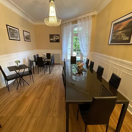 فندق مبيت وإفطار Vue Du Chateau D'excideuil En Excideuil
