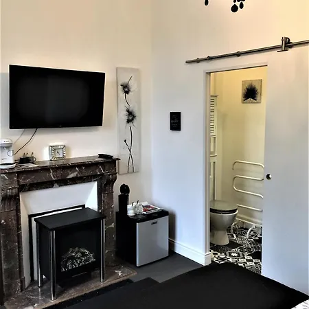Vue Du Chateau En Toute Autonomie Excideuil