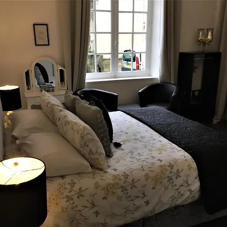 Vue Du Chateau D'excideuil En فندق مبيت وإفطار