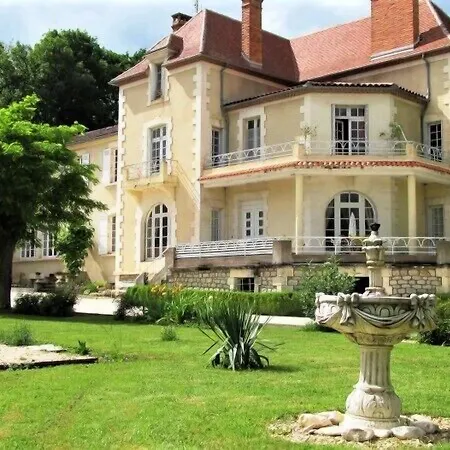 Bed & Breakfast Vue Du Chateau En Toute Autonomie 3*