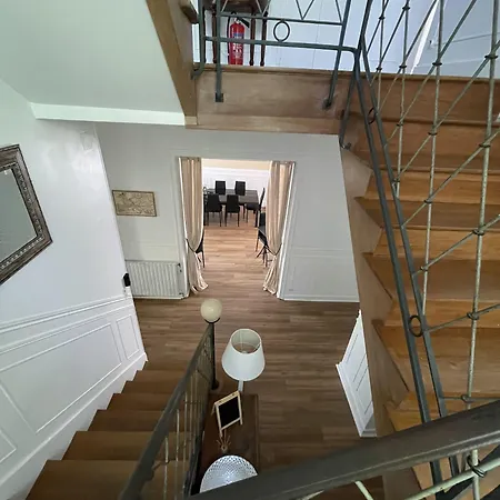 فندق مبيت وإفطار Vue Du Chateau D'excideuil En 3*