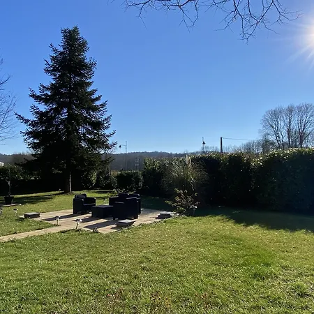 Vue Du Chateau En Toute Autonomie Bed & Breakfast Excideuil