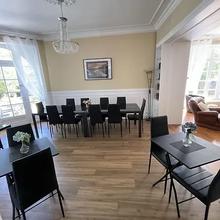 Vue Du Chateau En Toute Autonomie